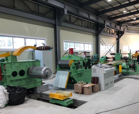 স্বয়ংক্রিয় কপার স্ট্রিপ স্লিটিং মেশিন 90KW সামঞ্জস্যযোগ্য টেনশনের সাথে