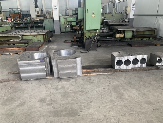 240mm থ্রি স্ট্যান্ড কন্টিনিউয়াস কোল্ড রোলিং মিল 150m/মিন 4hi কার্বন স্টিল