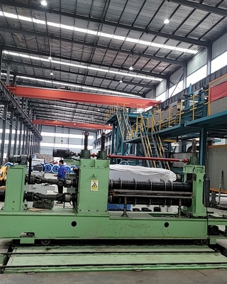 মেটাল শিট 380V/50HZ ভোল্টেজের জন্য 0.2-3mm স্লিটিং মেশিন