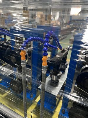 কুণ্ডলী বাইরের ব্যাস সর্বোচ্চ সঙ্গে উচ্চ ফ্রিকোয়েন্সি ঢালাই টিউব মিল. Φ1600mm এবং উৎপাদন দৈর্ঘ্য 4-12m